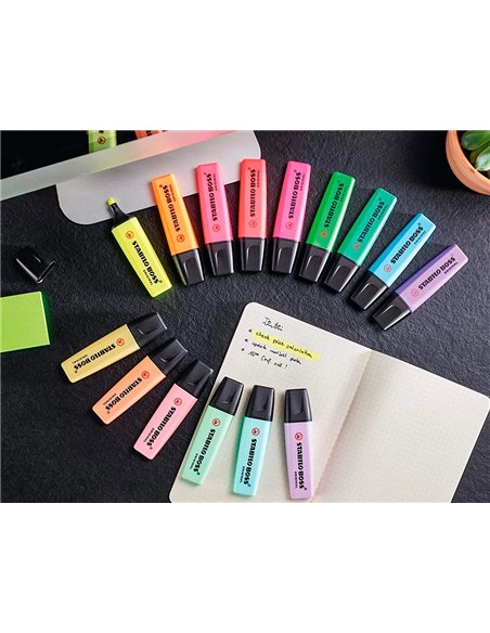 Surligneur stabilo boss original pastel encre base eau pointe biseautee largeur trace 2/5mm coloris fraicheur.
