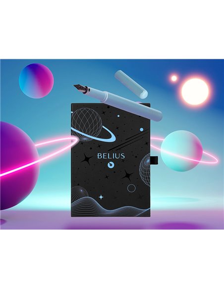Stylo-plume et etui en simili cuir belius space b monochrome sans agrafe encre bleue coloris bleu dans coffret cadeau.