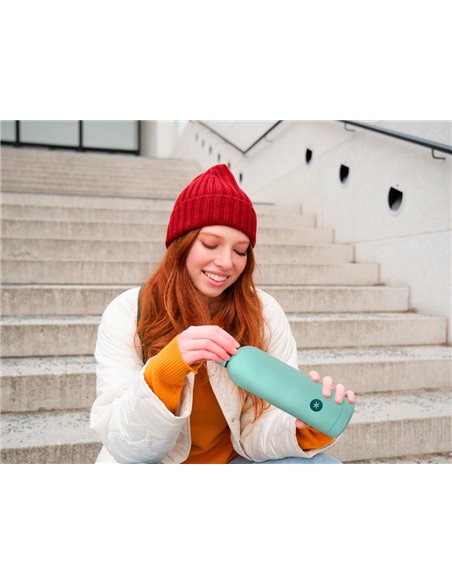 Bouteille isotherme antartik acier inoxydable sans bpa 750ml coloris menthe.