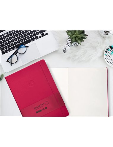 Carnet a4 antartik notes papier uni ivoire couverture rigide fermeture elastique 100pages 80gr coloris framboise.