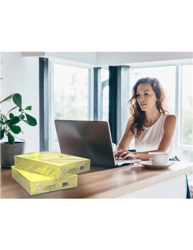 Papier couleur q-connect multifonction a4 80g/m2 unicolore jaune néon ramette 500 feuilles.