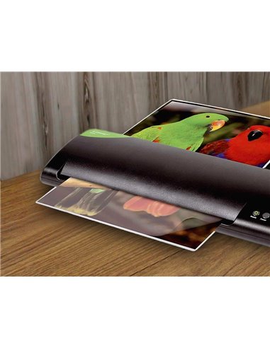 Pochette plastification q-connect à chaud économique format folio 325x220mm 125 microns boîte 100 unités.