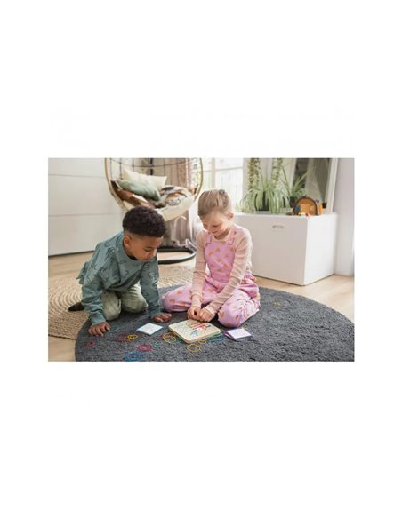 Geoboard bs toys pour cr er des dessins 1 planche en bois avec 48 elastiques et 20 cartes modeles.