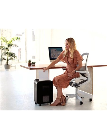 Destructeur fellowes lx200 coupe croisee 4x12mm 12f agrafes trombones cb securite p-4 corbeille 22l.