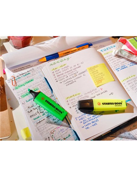 Surligneur stabilo boss tracé 2/5mm pointe biseautée encre universelle base eau résistante lumière coloris jaune.