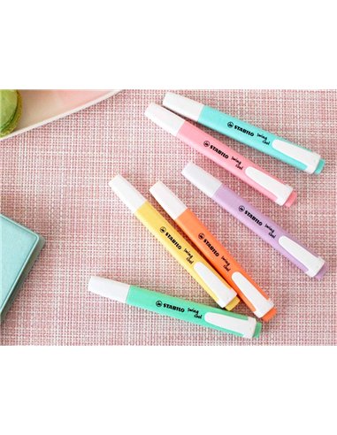 Surligneur stabilo swing cool pastel edition format stylo pointe biseautee trace 1/4mm clip coloris petale de rose.