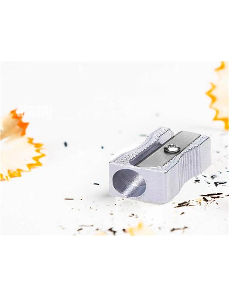 Taille-crayon q-connect metallique rectangulaire 1 usage.