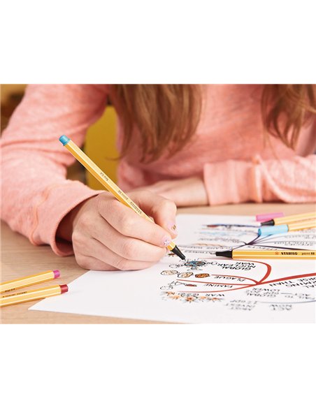 Stylo-feutre stabilo point 88 écriture fine 0.4mm 1000m pointe gainée métal corps hexagonal coloris rose.