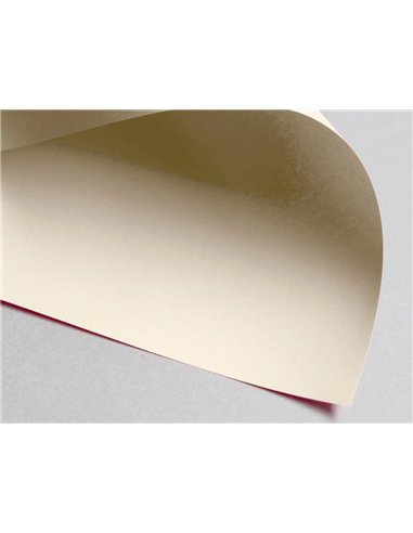 Papier clairefontaine multifonction laser couleur trophe a4 160g /m2 pastel chamois parfaite opacite.
