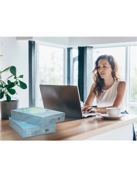 Papier couleur q-connect multifonction a4 80g/m2 unicolore celeste ramette 500 feuilles.