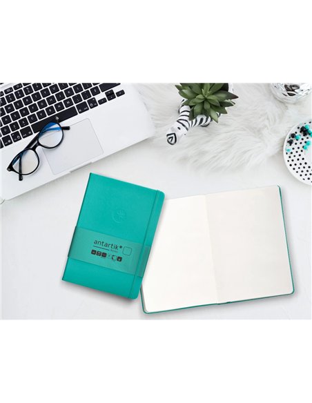 Carnet a5 antartik notes papier uni ivoire couverture rigide fermeture elastique 100pages 80gr coloris vert menthe.