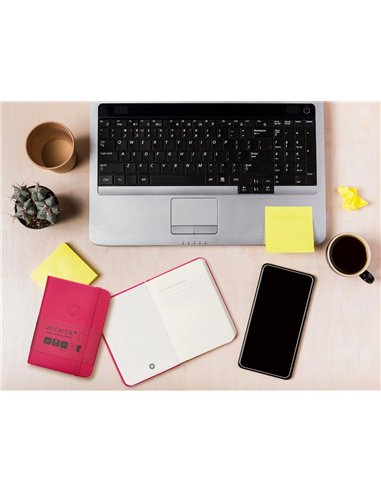 Carnet a7 antartik notes papier uni ivoire couverture rigide fermeture elastique 80 pages 80gr coloris framboise.