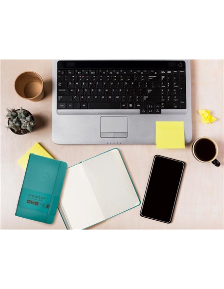 Carnet a6 antartik notes papier uni ivoire couverture rigide fermeture elastique 100pages 80gr coloris vert paon.