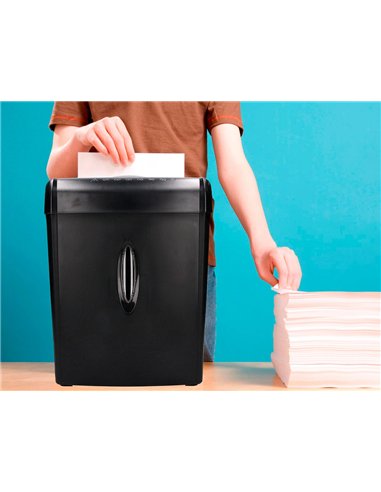 Destructeur q-connect q6cc2 occasionnel standard vitesse 3min coupe croisée 5mm a4 confidentiel 14l 307x186x399mm 3.72kg.