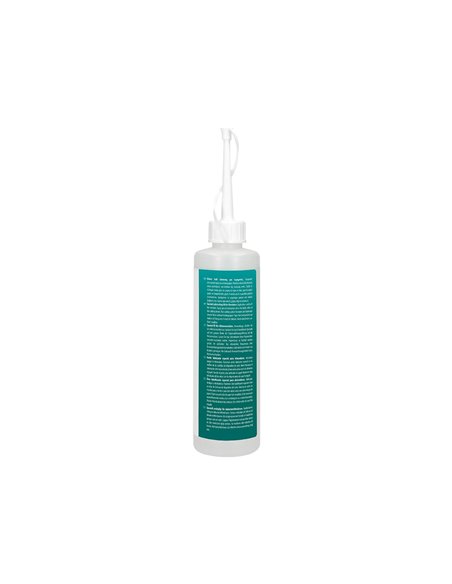 Huile lubrifiante q-connect pour destructeur de documents bouteille 250ml.
