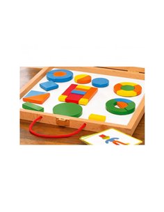 Geoforme jeu magnetique djeco pour reconstituer toutes sortes de formes 42 pieces en bois et 24 modeles. 2