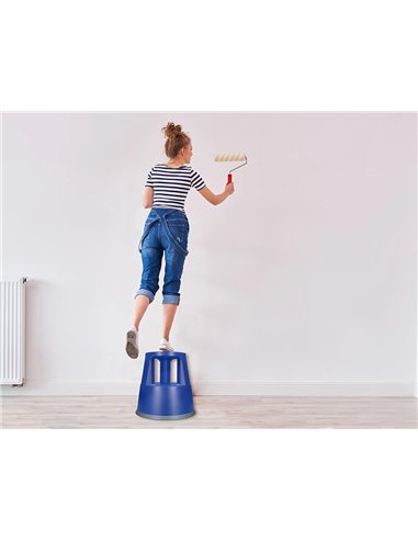 Tabouret q-connect plastique roues caoutchouc rétractables 2 niveaux base 44cm hauteur 43cm poids 2.9kg coloris bleu.