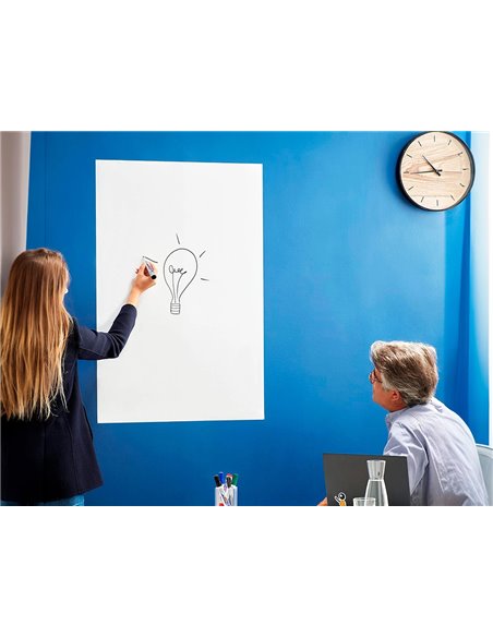 Rouleau adhésif velleda collage toute surface lisse ajustable quadrillage livré sous film 67.5x100cm.